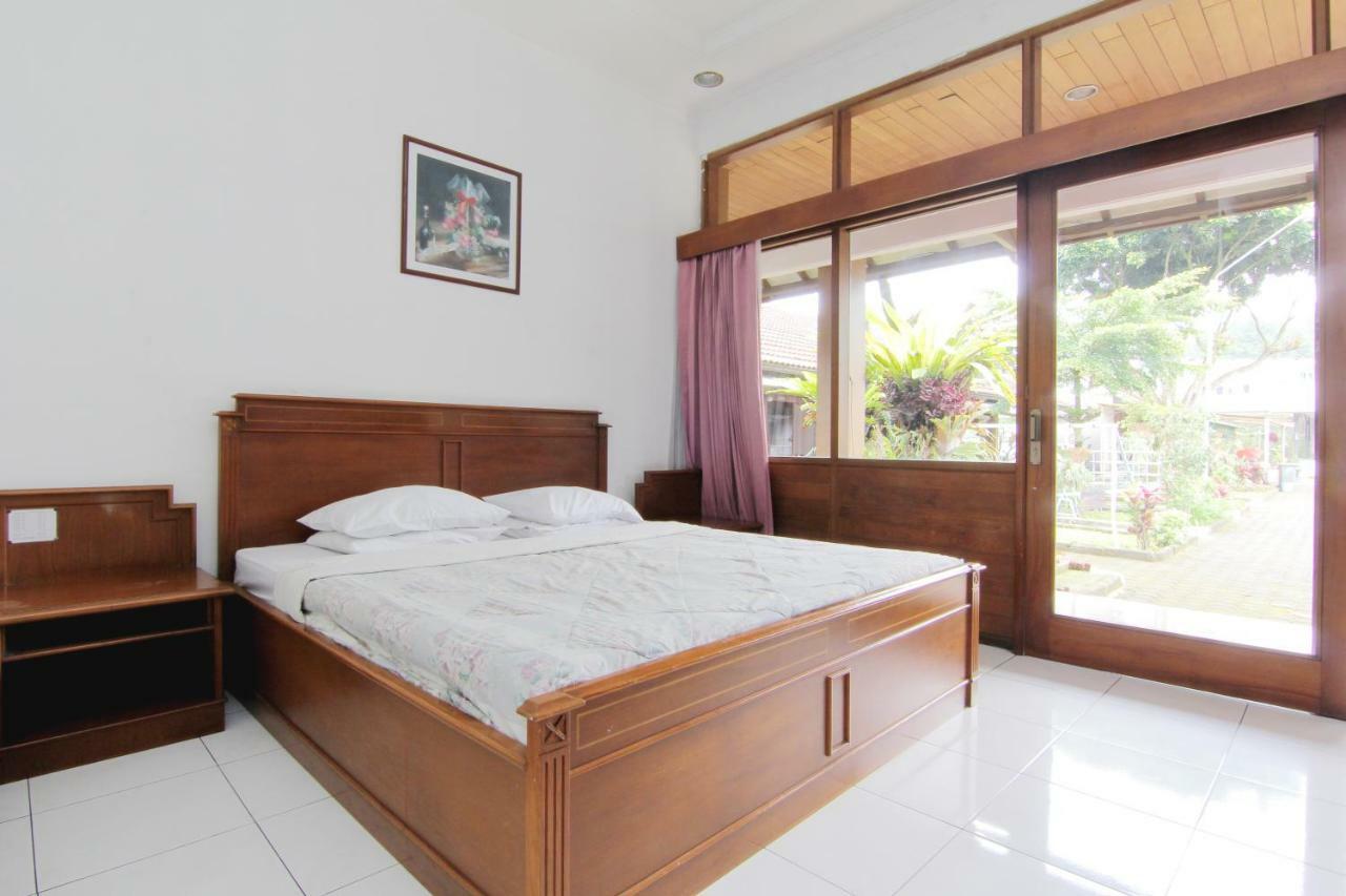 Villa Enggal Lembang Zewnętrze zdjęcie
