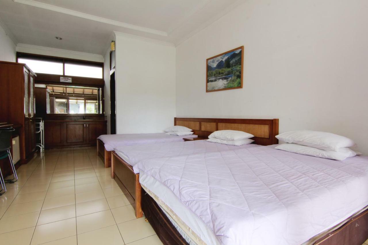 Villa Enggal Lembang Zewnętrze zdjęcie