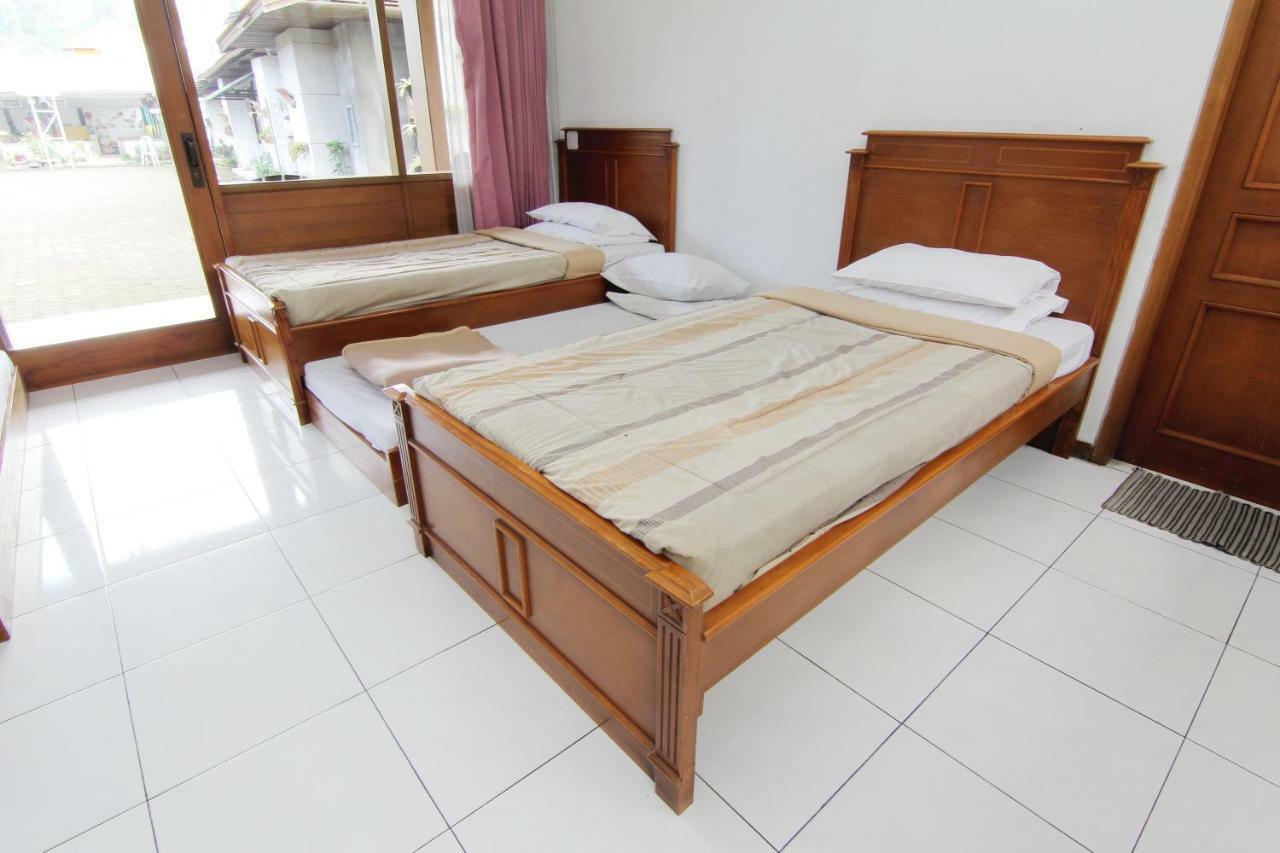 Villa Enggal Lembang Zewnętrze zdjęcie