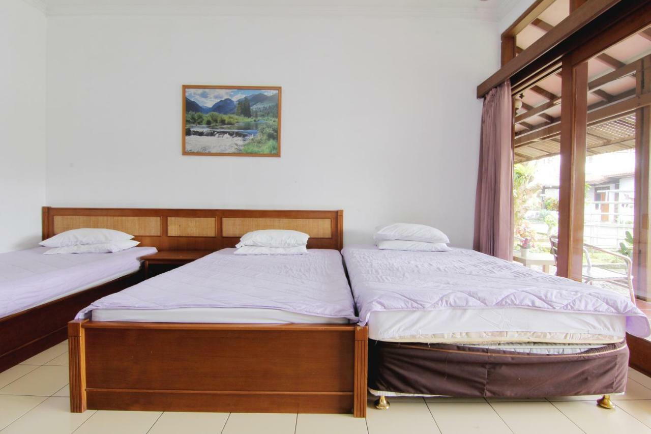 Villa Enggal Lembang Zewnętrze zdjęcie